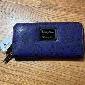 New Loungefly Haunted Mansion wallet